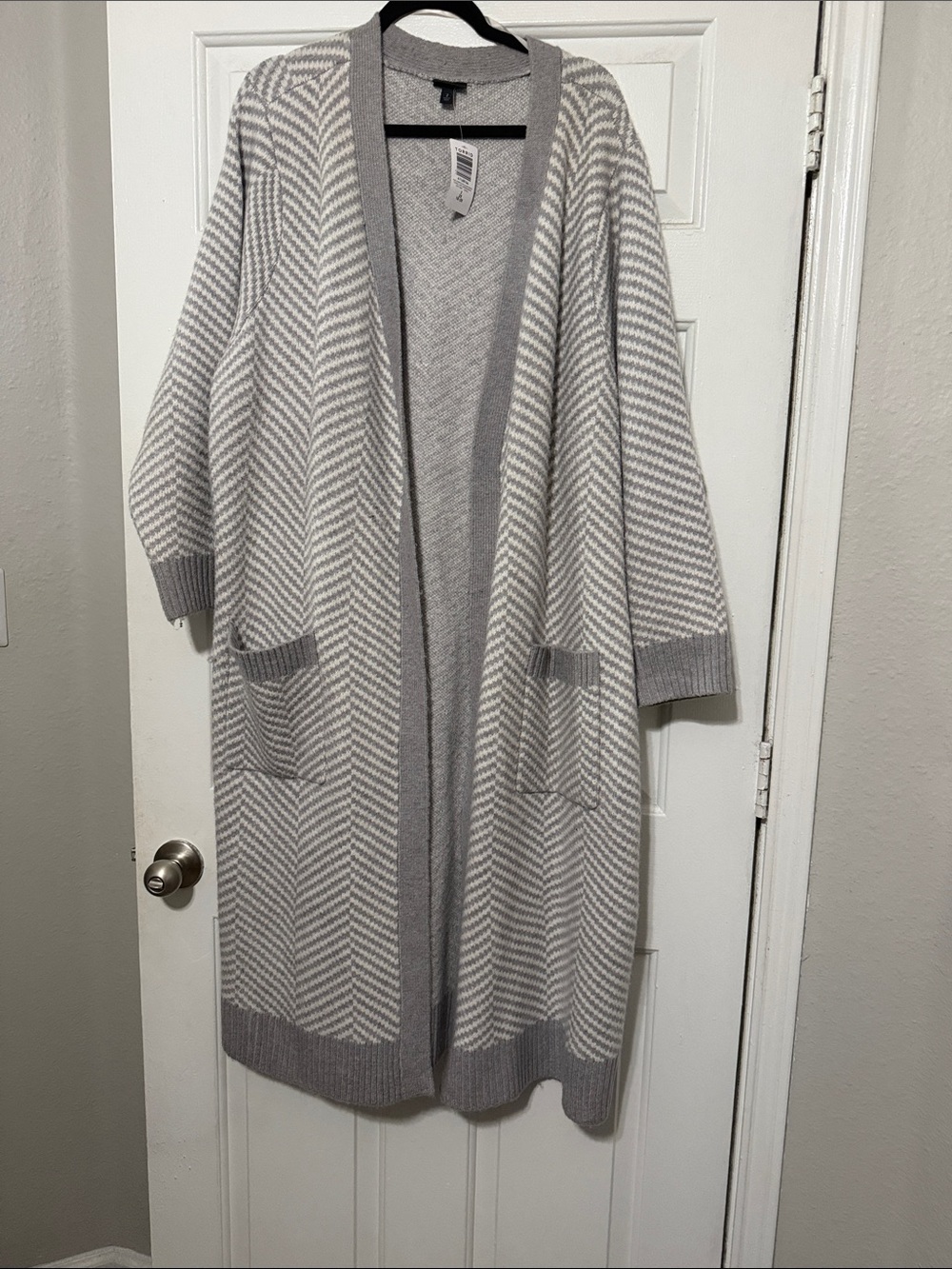 Torrid Long Open Front Knit Cardigan in Light Gray and Cream